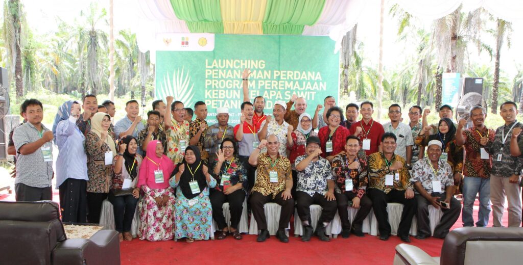 Musim Mas’ Smallholder Programme Increases Financial Access for Independent Smallholders