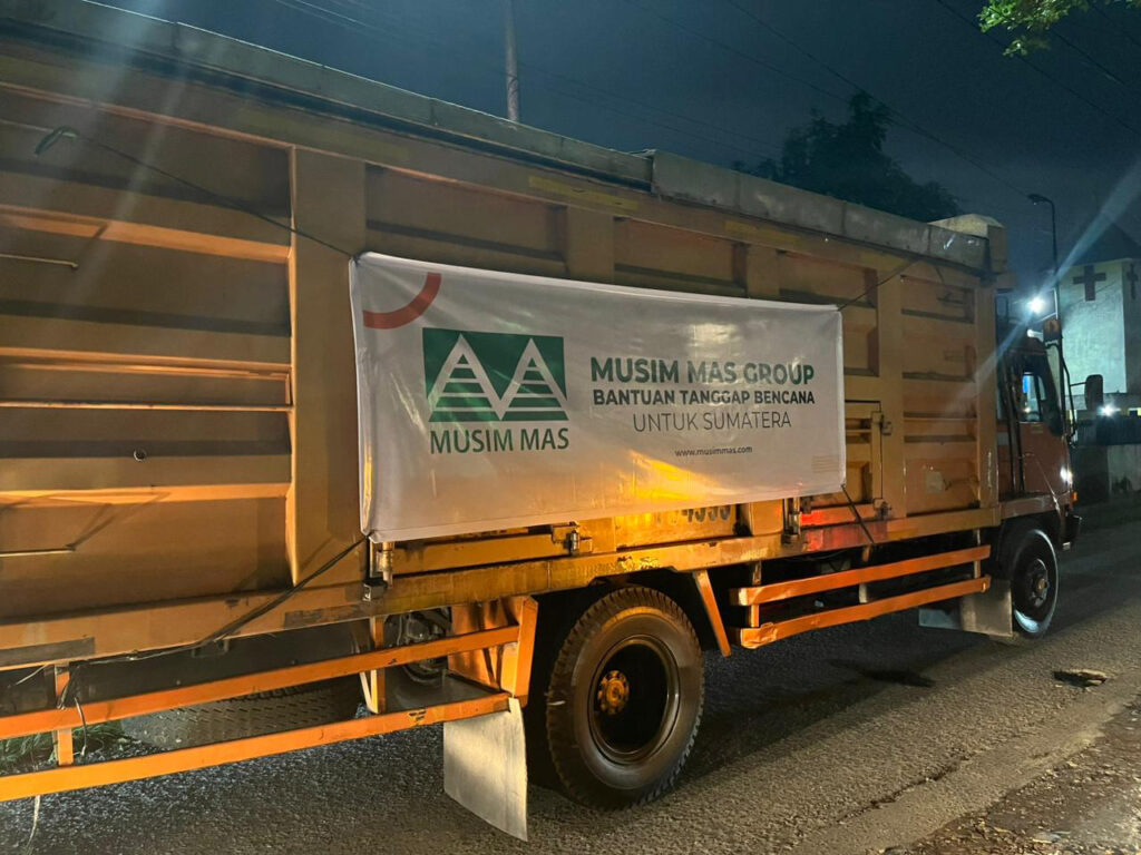 Aksi Tanggap Earthqualizer bersama Musim Mas Salurkan Bantuan Darurat untuk Korban Bencana Sumatera